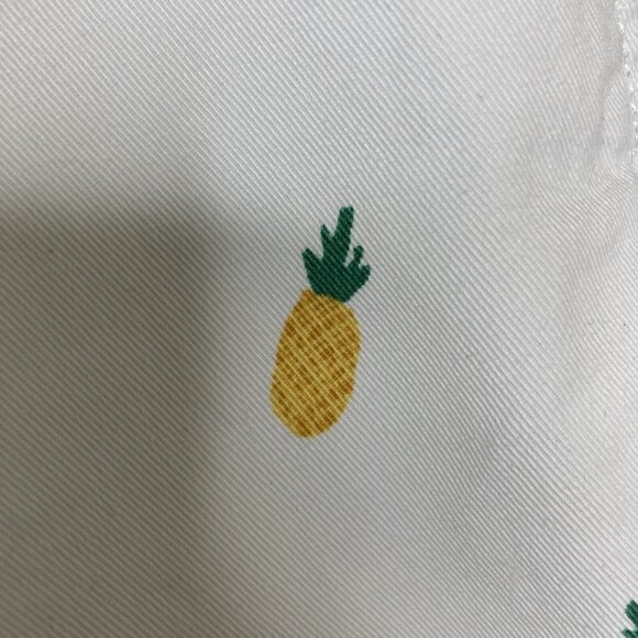 J Crew Gramercy Mens 33 Bermuda Shorts White Pineapple Print Golf Athleisure - Picture 6 of 15